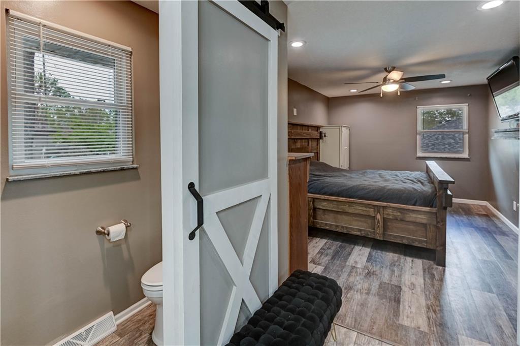 Blue Springs, Missouri 64014, United States, 3 Bedrooms Bedrooms, ,3 BathroomsBathrooms,Residential,Active,114244