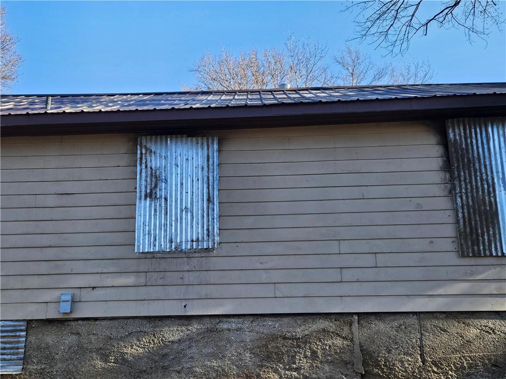 Kansas City, Missouri 64125, United States, 2 Bedrooms Bedrooms, ,1 BathroomBathrooms,Residential,Pending,25982