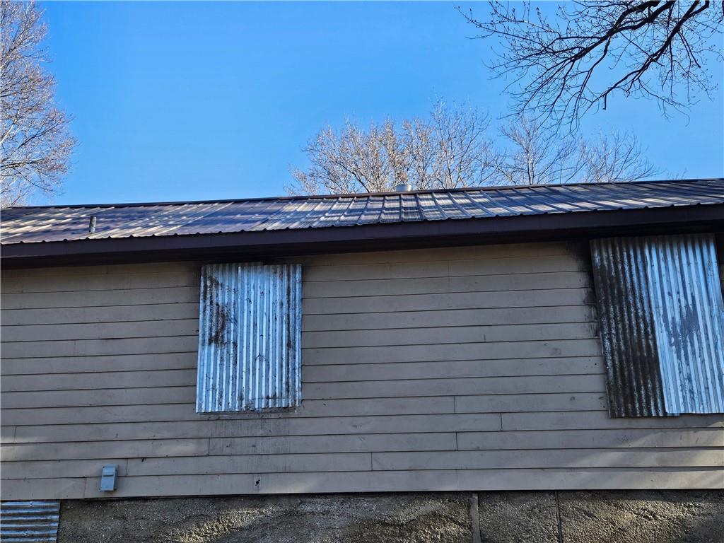 Kansas City, Missouri 64125, United States, 2 Bedrooms Bedrooms, ,1 BathroomBathrooms,Residential,Pending,25982