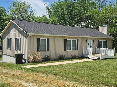 1366 Lake Viking Terrace, Gallatin, MO 64640 - #: 2528252