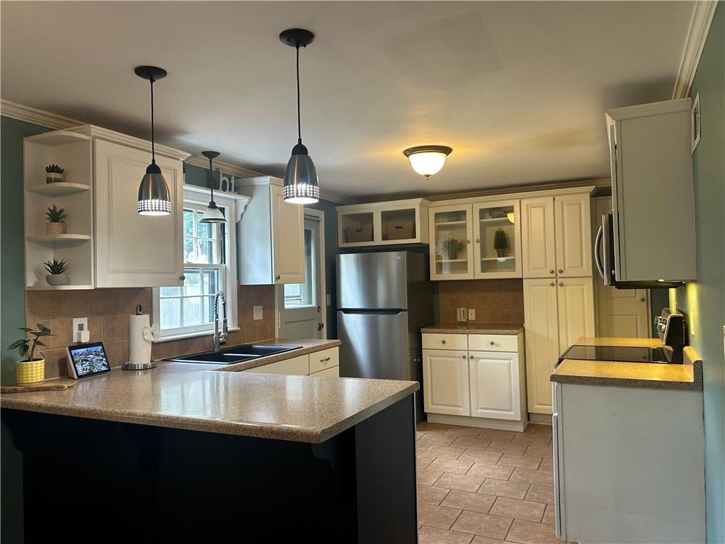 2821 W 73rd Street