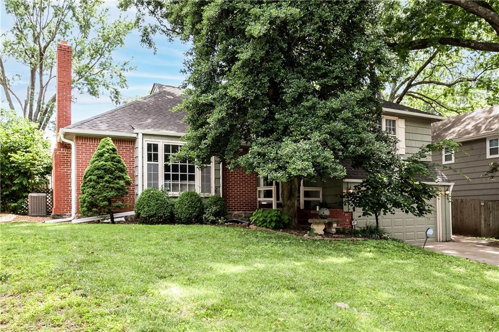 2821 W 73rd Street