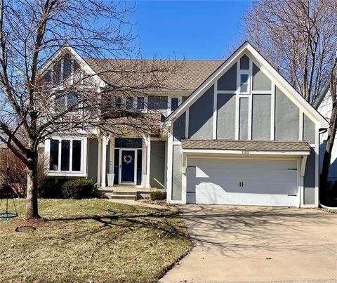 13212 Carter Street Overland Park KS 66213