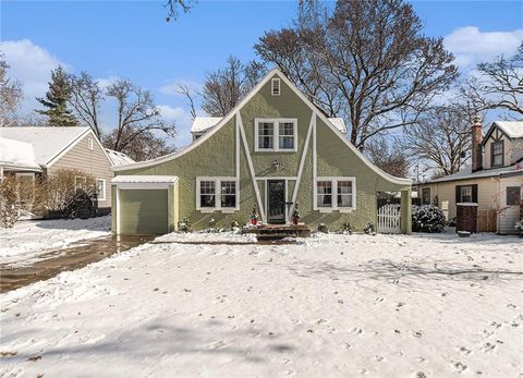 5925 Alhambra Street Fairway KS 66205