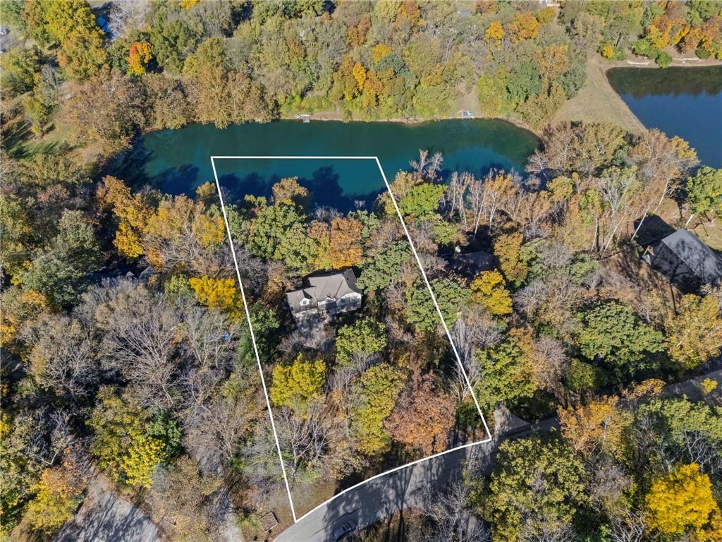 7610 NW East Forest Lakes Drive