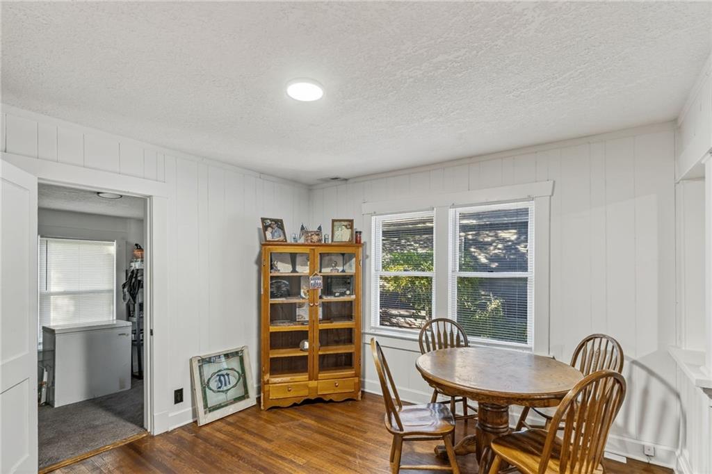 572 S Crescent Avenue