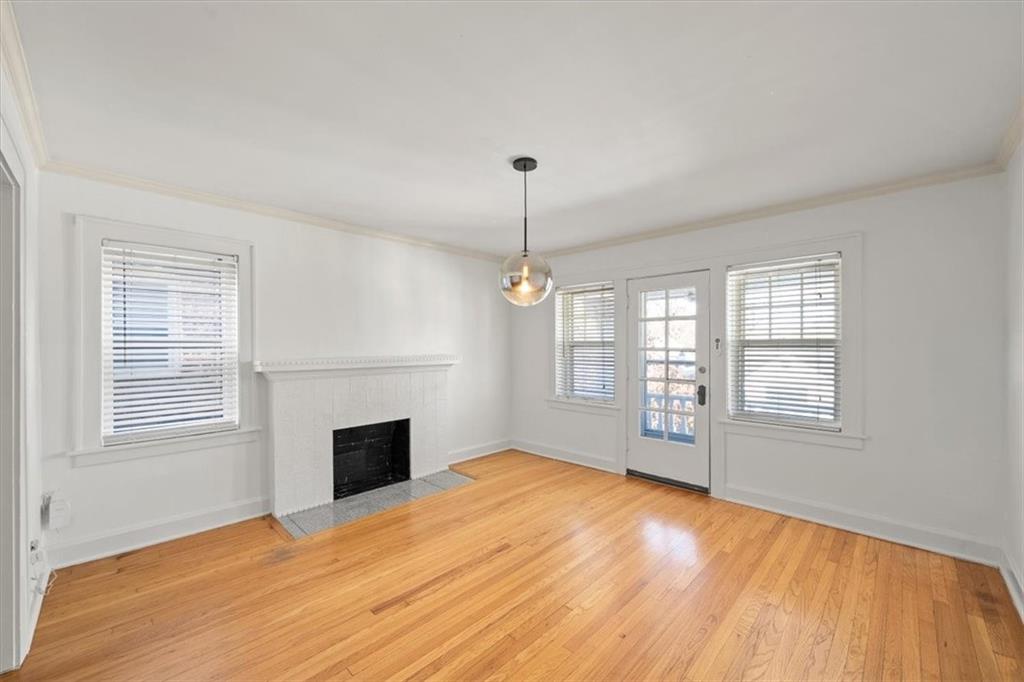 311 E 43rd Street 3W