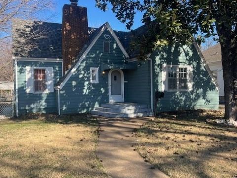 2823 Crawford Avenue, Parsons, KS 67357 - MLS#: 2597184