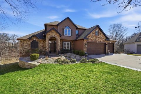 6115 NW Chestnut Court Parkville MO 64152