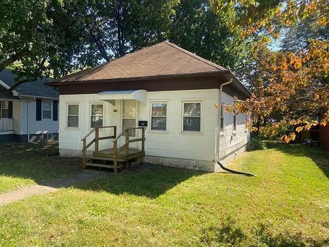 709 Rhodes Street Grandview MO 64030