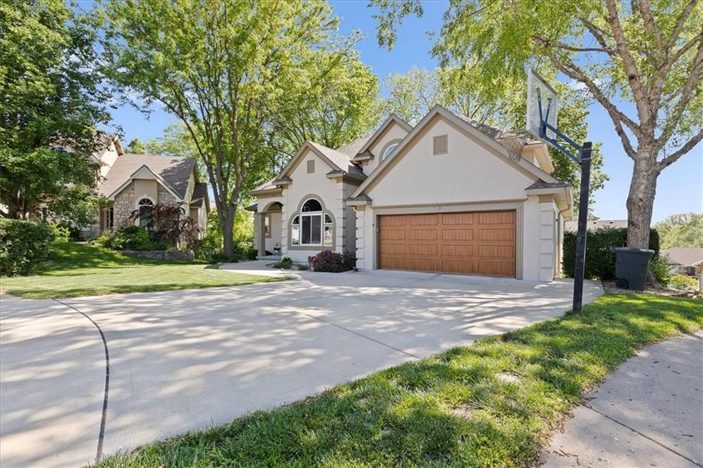 813 Cottonwood Place