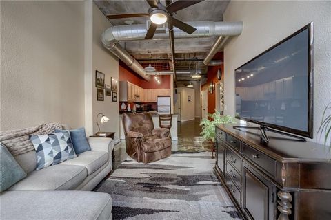 321 W 7th Street Unit 302, Kansas City, MO 64105 - #: 2538123