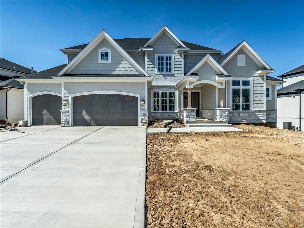 Photo of 16924 Futura Street, Overland Park, KS 66085 (MLS # 2618851)