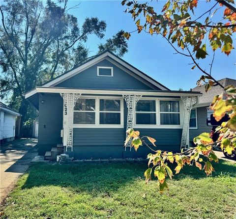 Photo of 1023 E 22nd Avenue, North Kansas City, MO 64116 (MLS # 2578884)