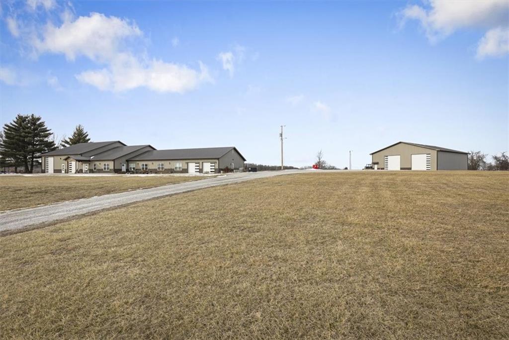 8944 Southpoint Drive