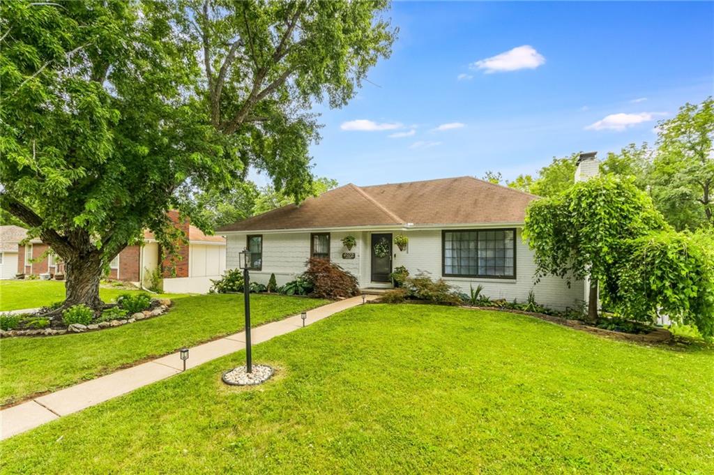4922 Mockingbird Lane