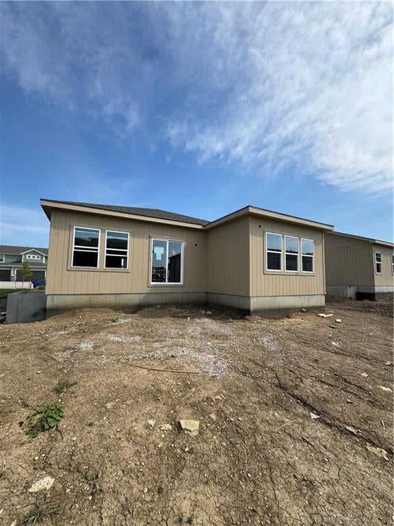 19627 W 195th Place
