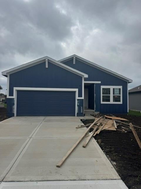 Photo of 19627 W 195th Place, Spring Hill, KS 66083 (MLS # 2622023)