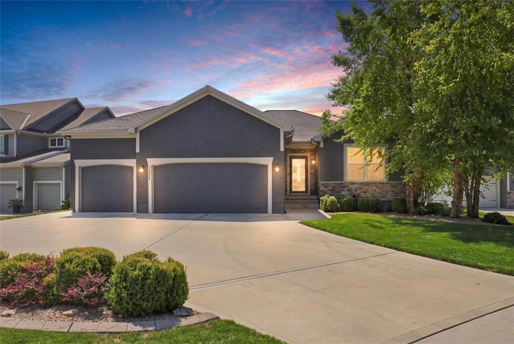 25069 W 150th Terrace