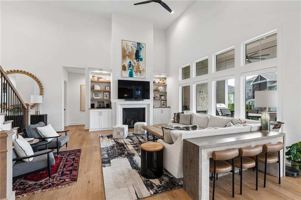 Overland Park, Kansas, 66221, United States, 4 Bedrooms Bedrooms, ,5 BathroomsBathrooms,Residential,Active,2043124