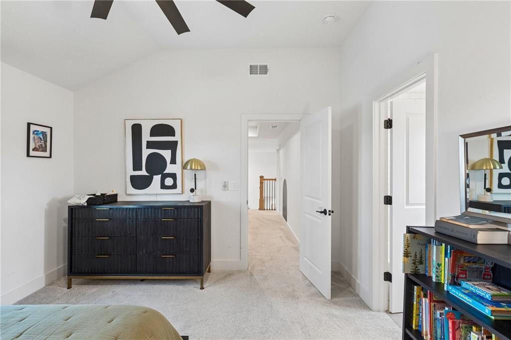 Overland Park, Kansas, 66221, United States, 4 Bedrooms Bedrooms, ,5 BathroomsBathrooms,Residential,Active,2043124