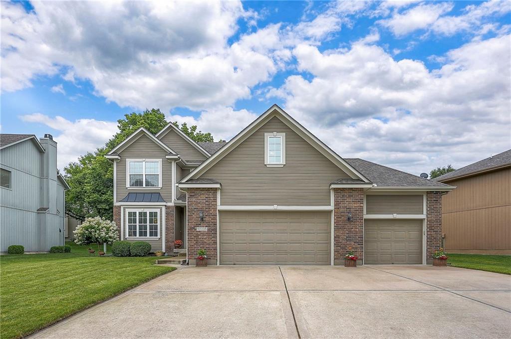 1105 Blazing Star Drive