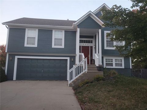 964 E Cottage Creek Drive Gardner KS 66030