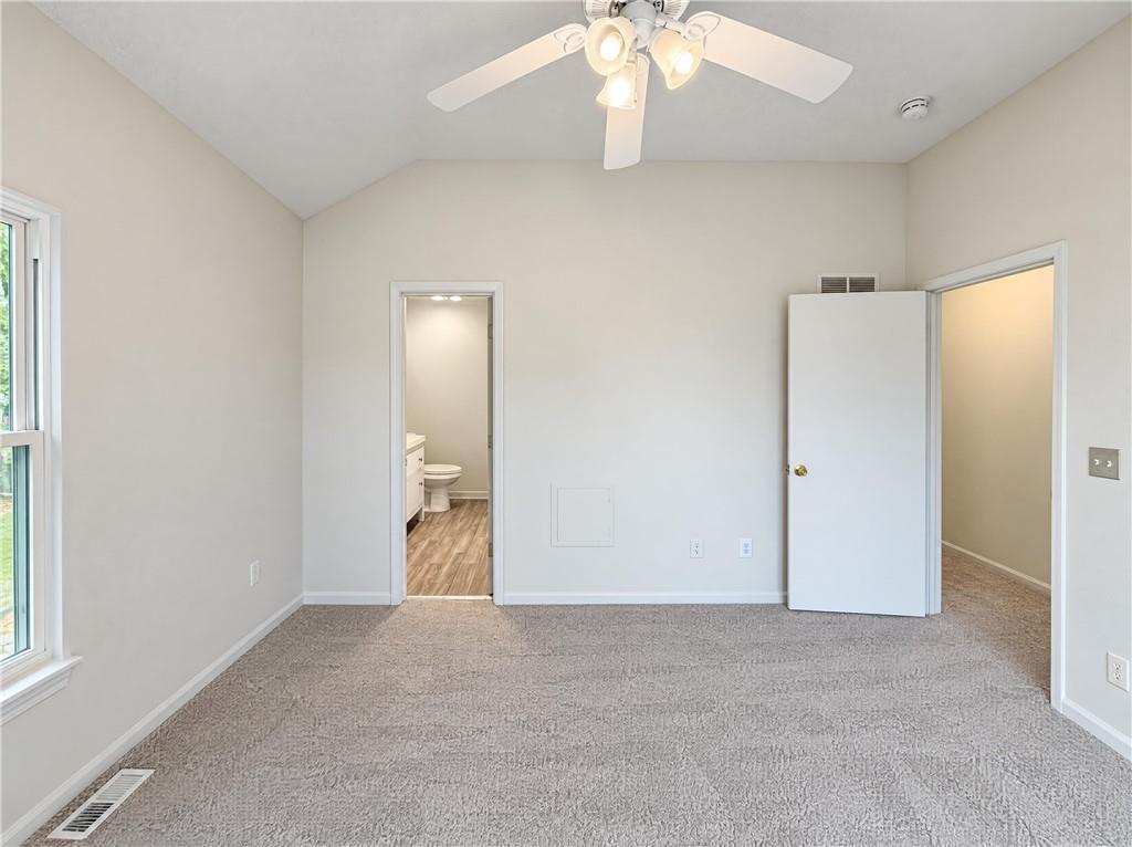 951 N Walnut Street