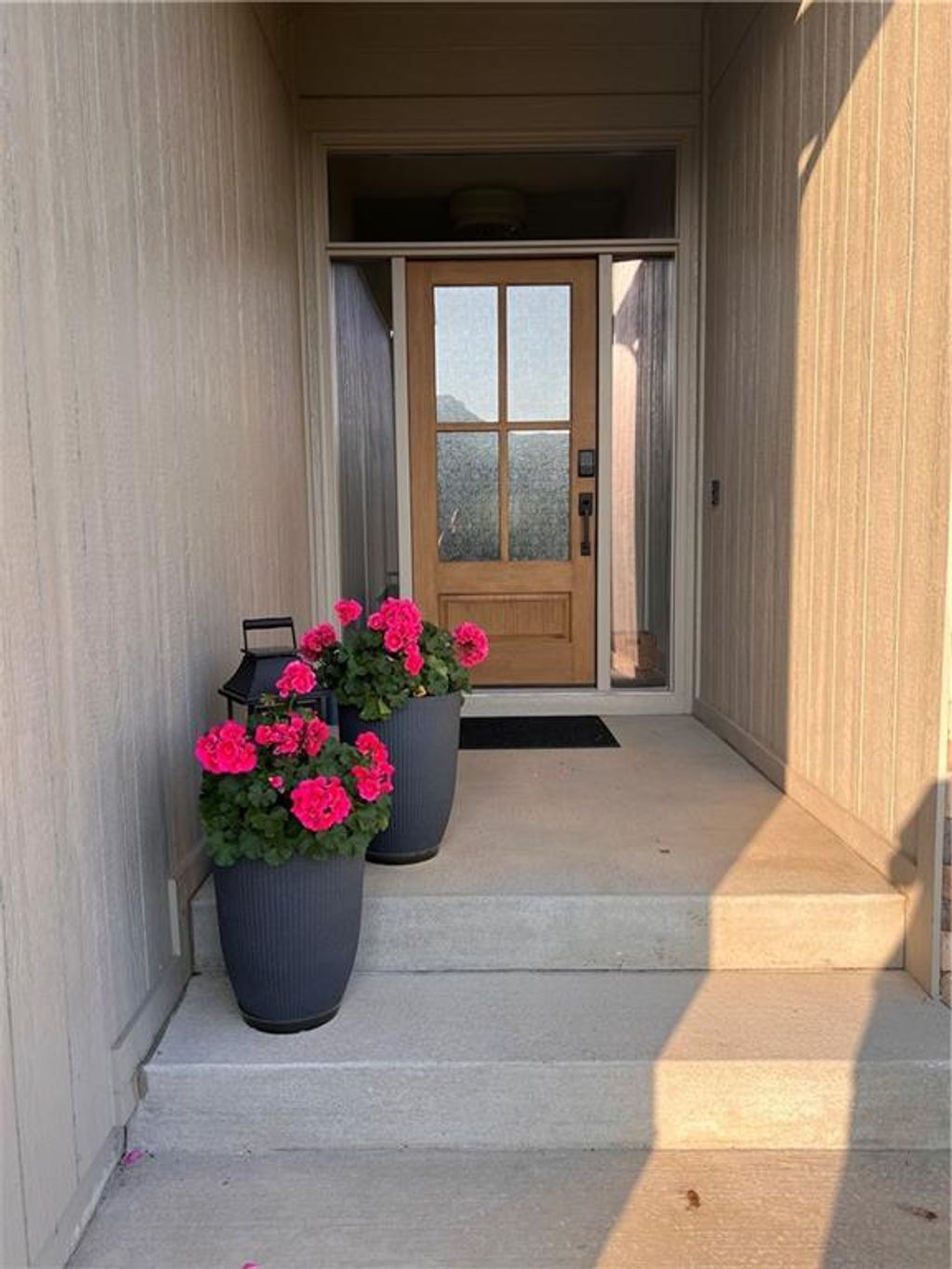Photo of 1820 Homestead Drive, Liberty, MO 64068 (MLS # 2608403)