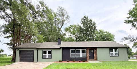 605 NE Douglas Street, Lee\'s Summit, MO 64063 - MLS#: 2633162