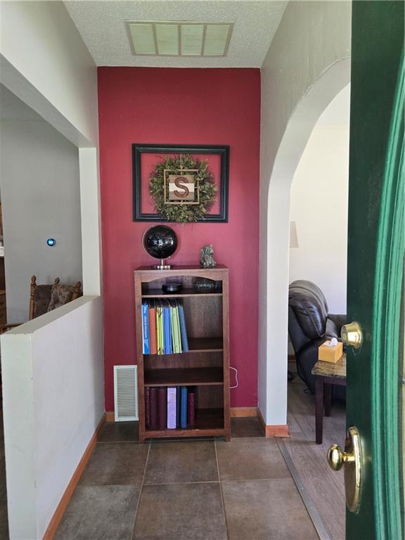 121 W 25th N/A