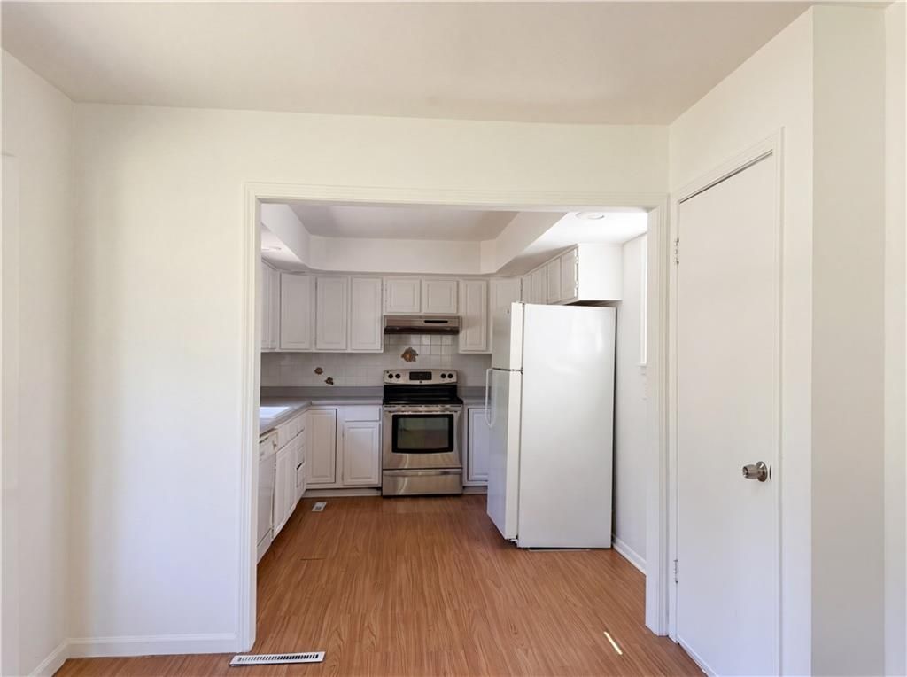 Photo of 5333 N Euclid Avenue, Kansas City, MO 64118 (MLS # 2618170)