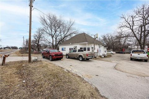 Tiny photo for 1306 Quincy Street, Altoona, KS 66710 (MLS # 2527828)