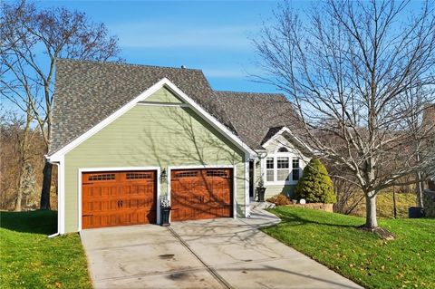 11910 N Charlotte Street Kansas City MO 64155