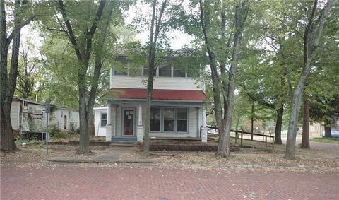 202 Crawford Street, Fort Scott, KS 66701 - MLS#: 2592628