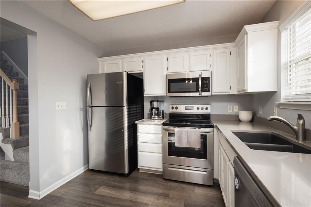 5707 NW Sunrise Meadow Circle