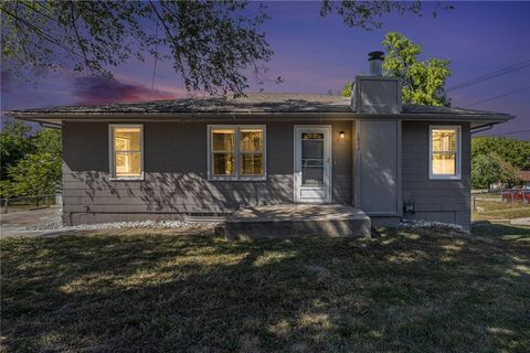 1008 NE 72nd Street, Kansas City, MO 64118 - MLS#: 2570679