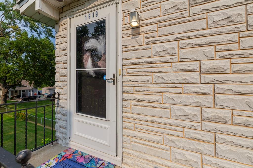 1919 S 10th Terrace