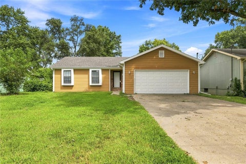 Photo of 839 Elm Street, Lawrence, KS 66044 (MLS # 2636938)