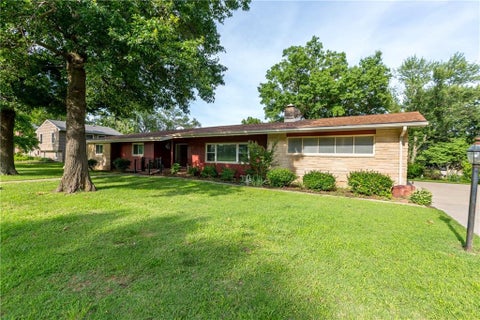 Photo of 617 Jarboe Street, Burlington, KS 66839 (MLS # 2627150)