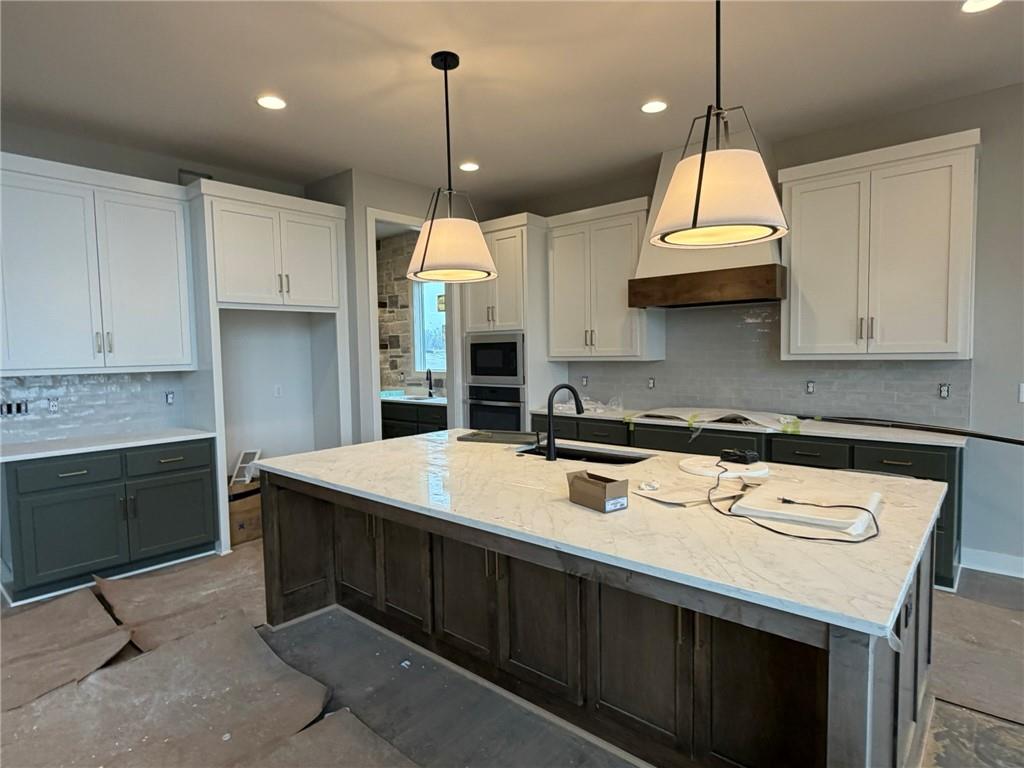 1605 SW Arbor Park Drive