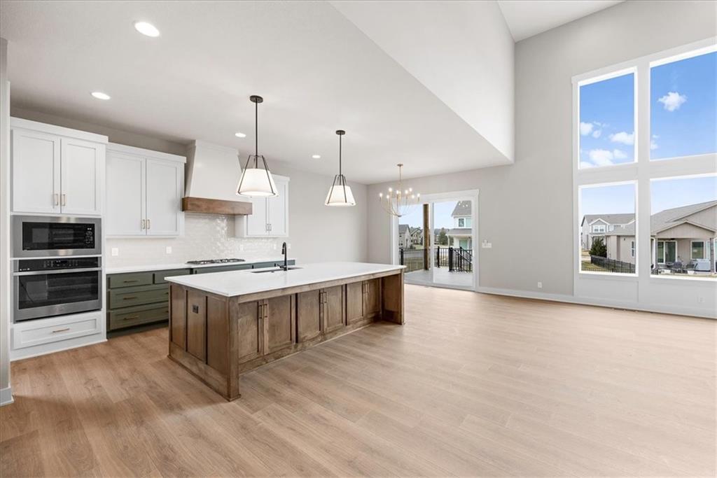 1605 SW Arbor Park Drive