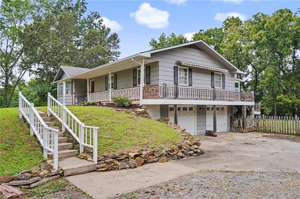 1548 N 1000 Road