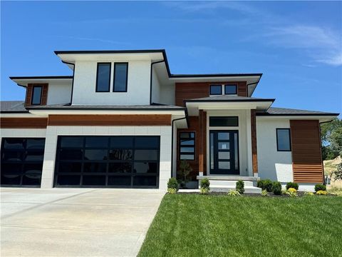 MLS: 2545093