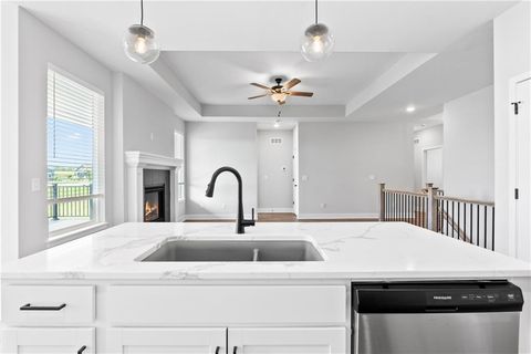 404 SW Hawthorne Lane, Blue Springs, MO 64014 - MLS#: 2568325