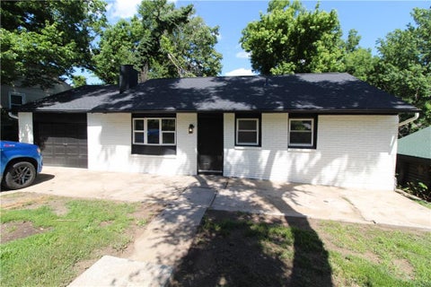Photo of 2817 S 27th Street, Kansas City, KS 66106 (MLS # 2623447)
