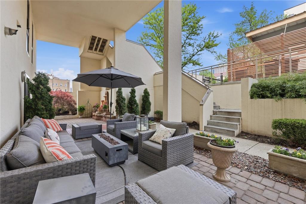 4557 Walnut Street