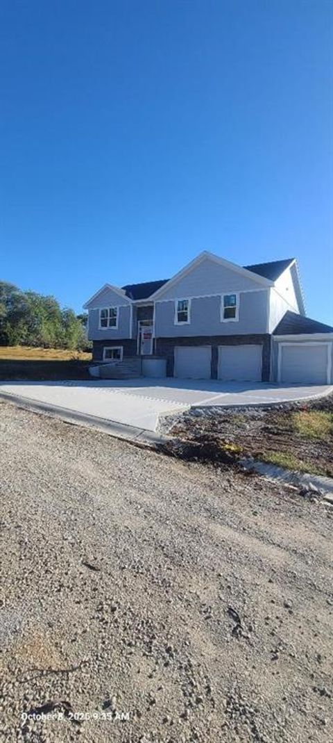 Photo of 103 Sally Circle, Dearborn, MO 64439 (MLS # 2581575)