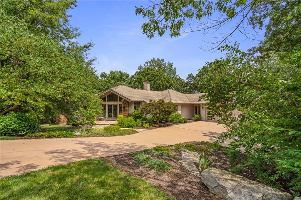 11615 Mohawk Lane