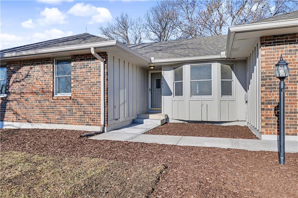 22284 Rosewood Street